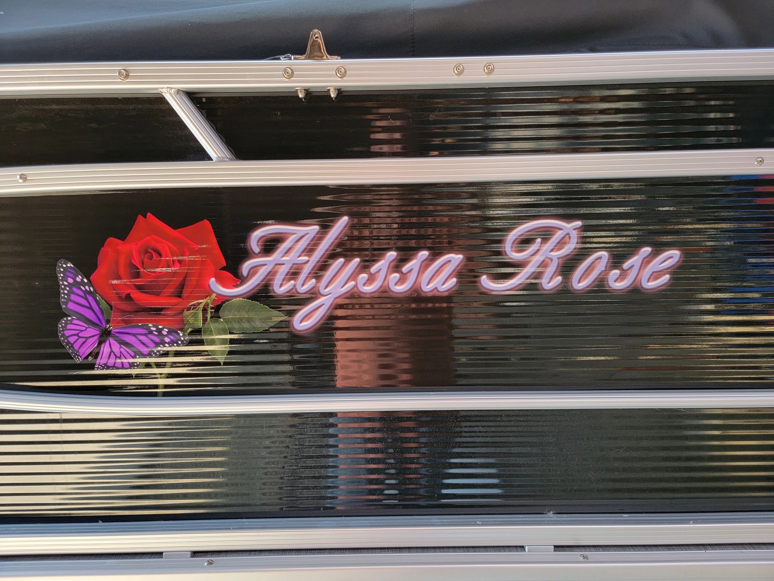 Custom graphics work